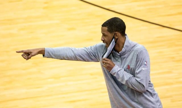 九游app官方下载-火箭主帅不满球队进攻表现 怒批球员陷入单打独斗